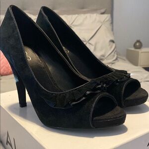 Elegant Black Peep-Toe Heels